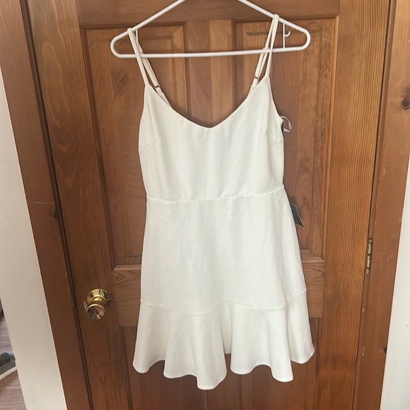 Lulus Dresses & Skirts - New white lulus dress!